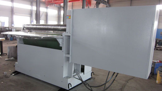 二輥液壓(yā)全自動卷闆機(ji)