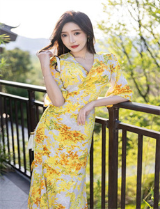 电眼美女购物狂/run away韩国动漫在线阅读免费