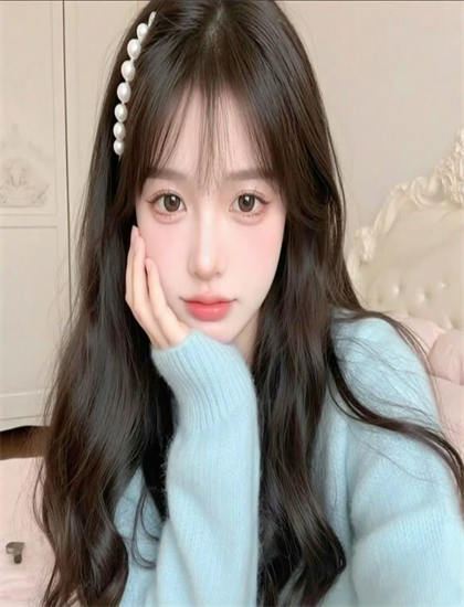 《偷窥狂》表演技巧：的文化符号与象征意义 揭示人性的复杂与美好