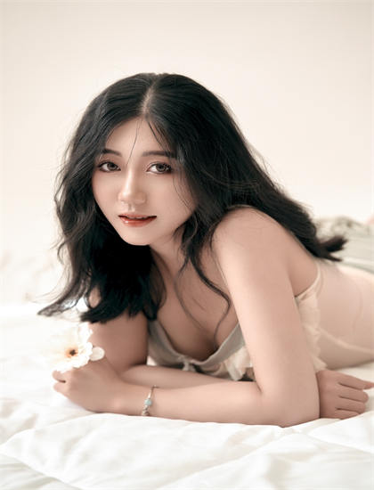 家庭片深度解析：《异能机友之东京龙珠》的人物塑造与情感表达 ——家庭片的专业鉴赏