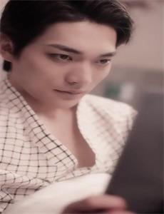 前路漫漫亦灿灿